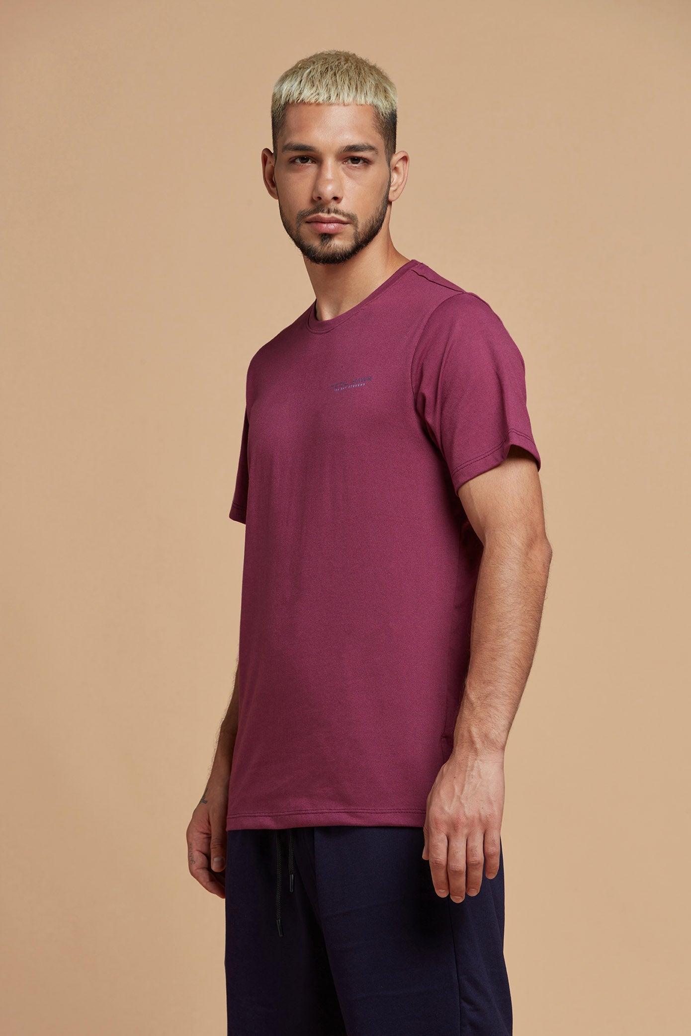 dark pink t shirt mens