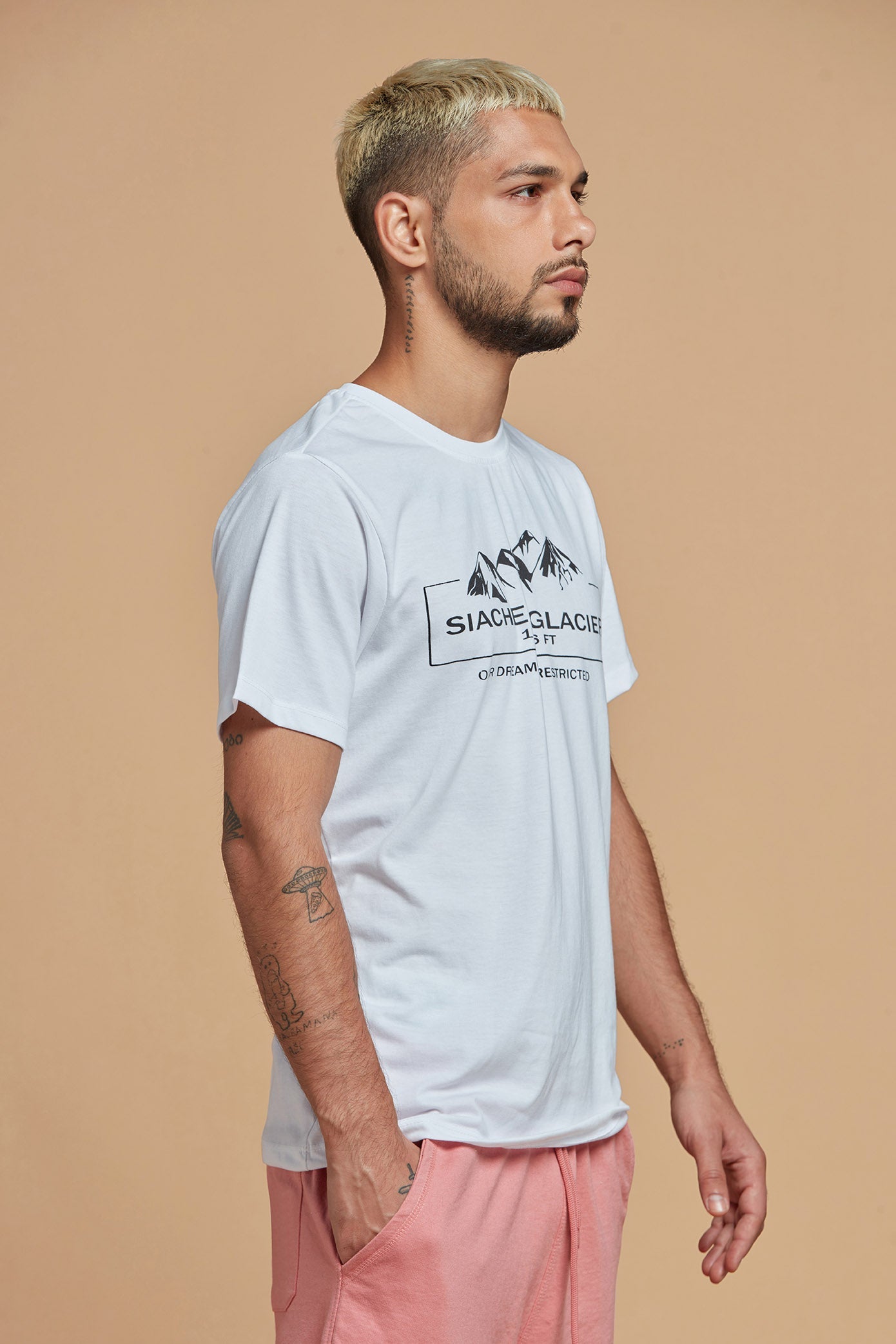 Men T-Shirt Ultra White Round Neck